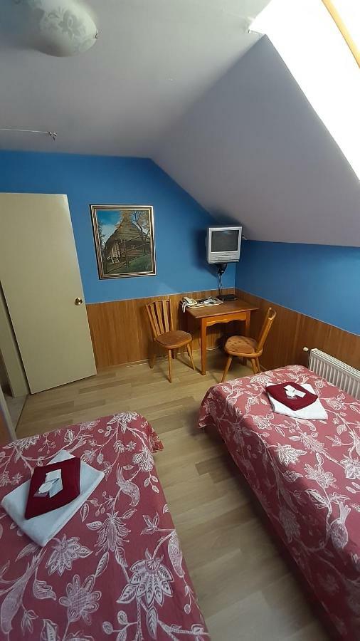 Guest House Uzhgorod Extérieur photo